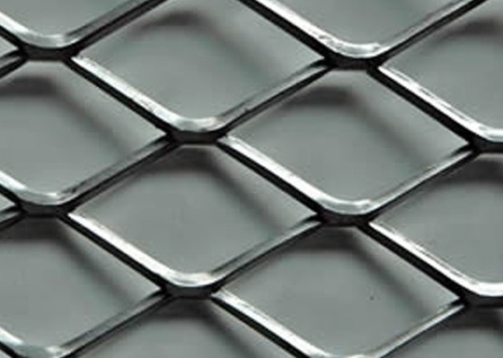 Flattened ভারি দায়িত্ব বিস্তৃত জন্য মেটাল জাল 4x8 হালকা ইস্পাত পত্রক প্রসারিত