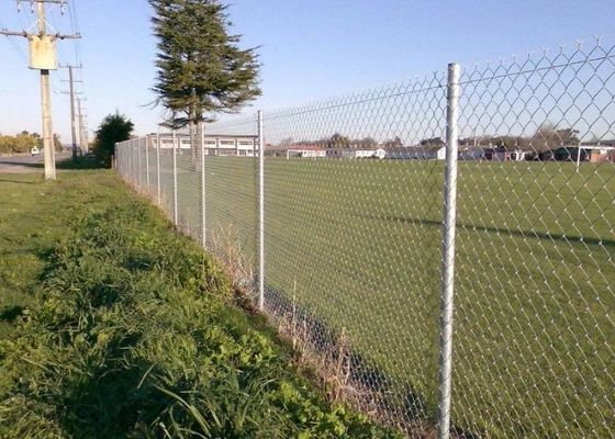 2.5mm-3.0mm হট ডিপ গ্যালভানাইজড চেইন লিঙ্ক বেড়া 9 গজ