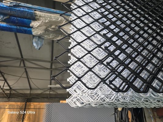 ভারি দায়িত্ব ডায়মন্ড সম্প্রসারিত ধাতব জাল আলংকারিক অ্যালুমিনিয়াম স্প্রে পেইন্ট 4 এক্স 8