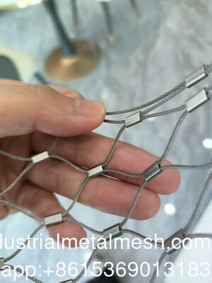 চিড়িয়াখানা বেড়া জন্য শীর্ষ গ্রেড কালো অক্সাইড স্টেইনলেস স্টীল তারের দড়ি জাল