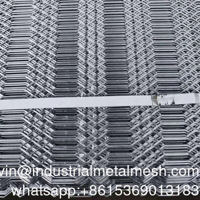 পোলিশ উজ্জ্বল রঙের পাউডার লেপযুক্ত আলংকারিক প্রসারিত ধাতব তারের জাল