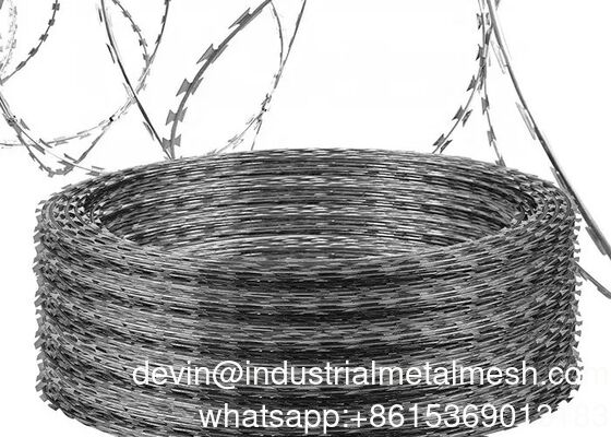 সুরক্ষার জন্য বেড়া সহ গ্যালভানাইজড রেজার বার্বড ওয়্যার কনসার্টিনা ওয়্যার