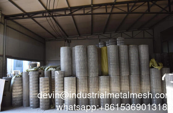 Black Annealed Welded Wire Mesh Sheet 6"X6"X6ga (W2.9) 5'x10' Sheet