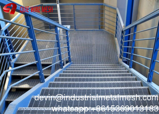 OEM উচ্চ মানের জনপ্রিয় অর্থনৈতিক ওয়েল্ডেড স্টিল গ্রিটিং ফুট ট্রাফিক, ড্রেন কভার এবং হালকা দায়িত্ব মেঝে জন্য