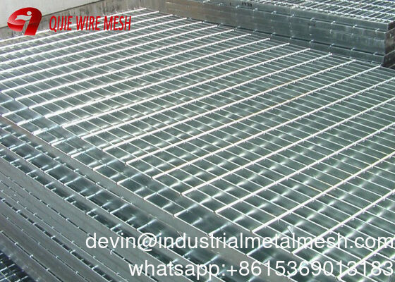 ব্যাপকভাবে ব্যবহৃত G655 ভারী দায়িত্ব প্রেস ট্রাক লোডিং ডক এবং অফশোর প্ল্যাটফর্মের জন্য ঝালাই ইস্পাত গ্রিটিং